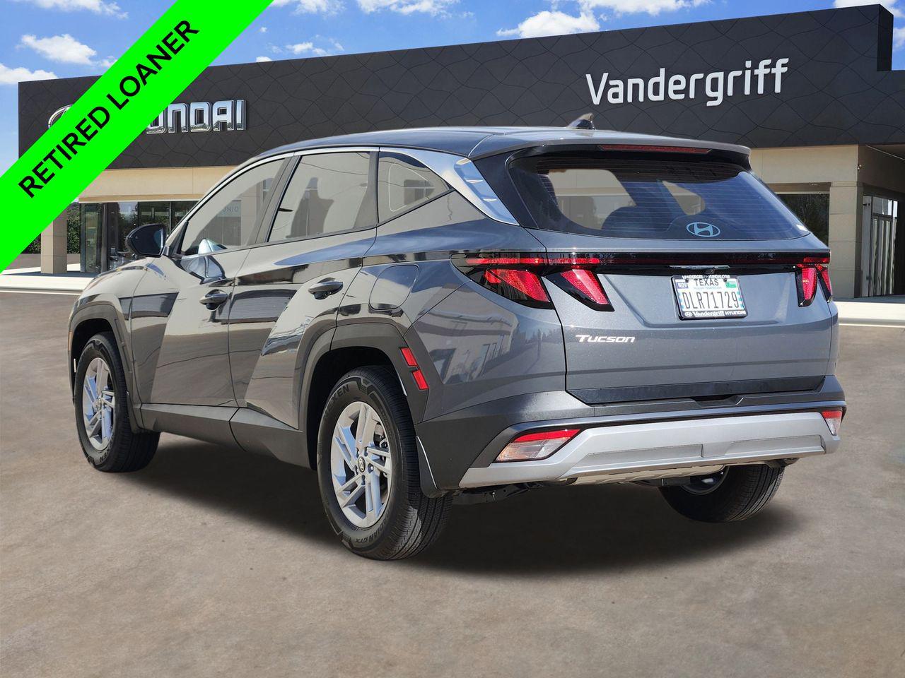 New 2026 PE2 Gray Hyundai SE FWD image 3