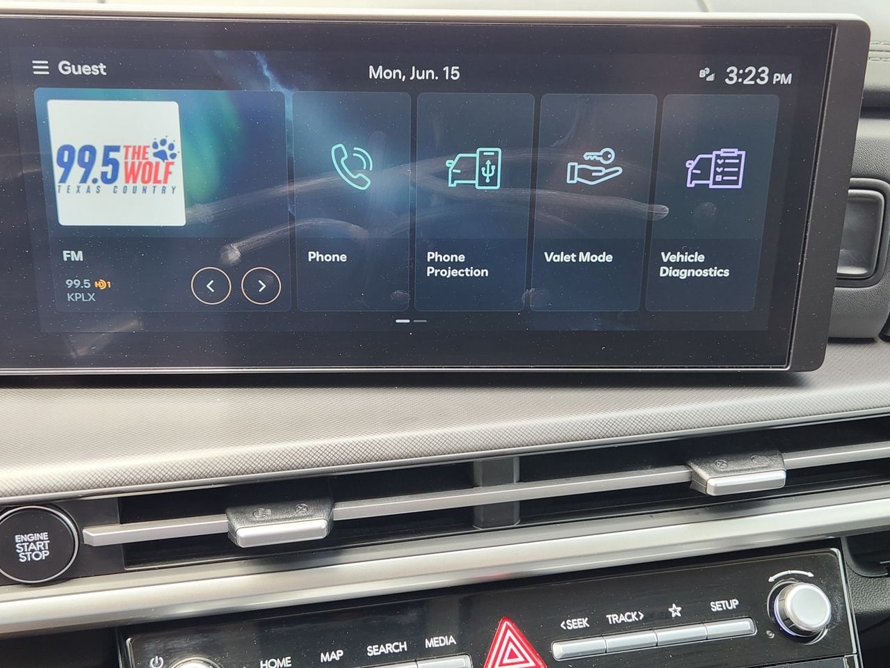 2025 Hyundai Santa Fe SEL - Photo 14