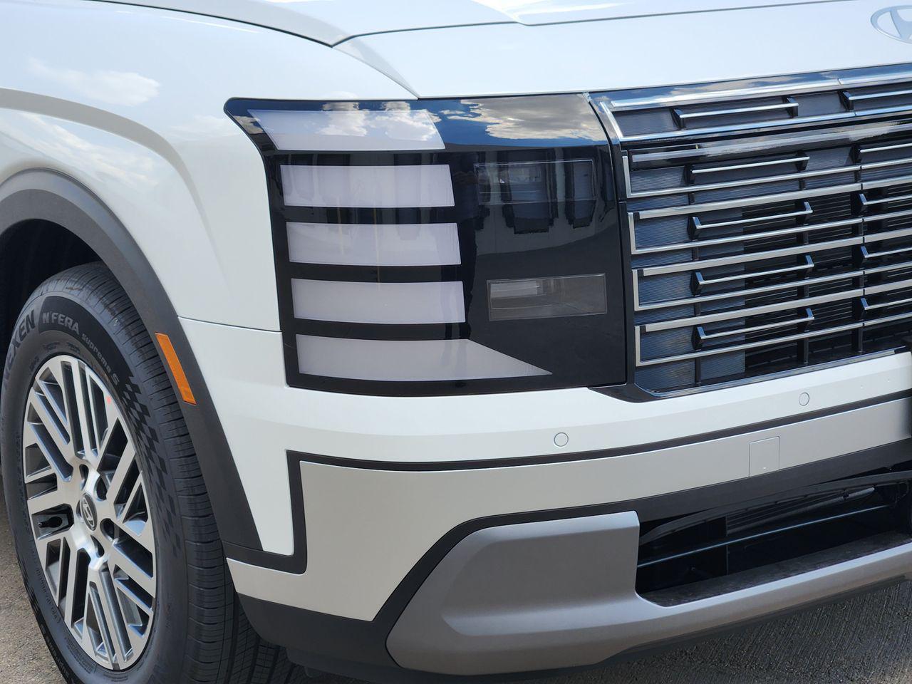 New 2027 Creamy White Pearl Hyundai SEL FWD image 6