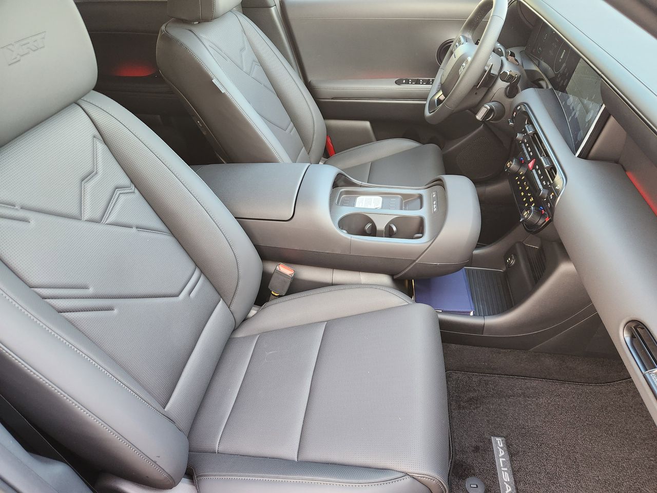 New 2026 PE2 Gray Hyundai XRT Pro image 10