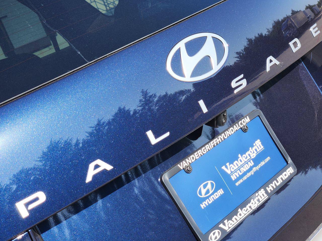 New 2027 Pacific Sapphire Pearl Hyundai Calligraphy image 8