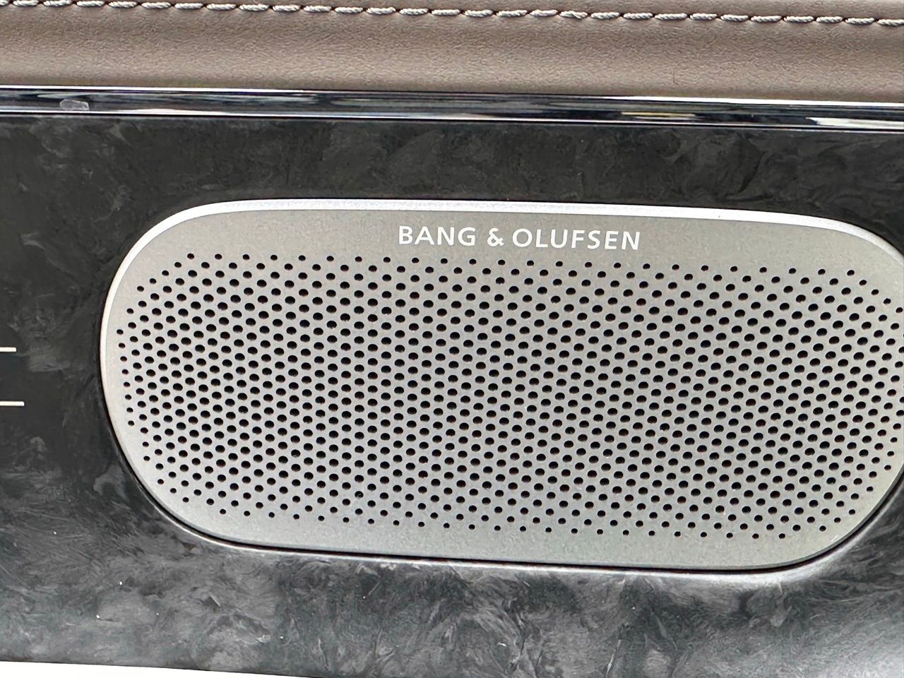 Used 2025 Vik Black Genesis 3.5T e-SC image 22