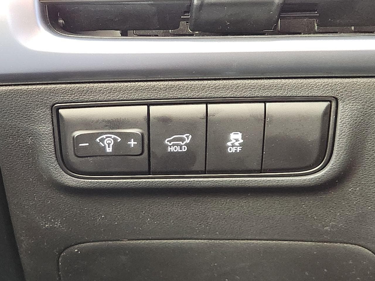 New 2026 Ecotronic Gray Hyundai SEL FWD image 20