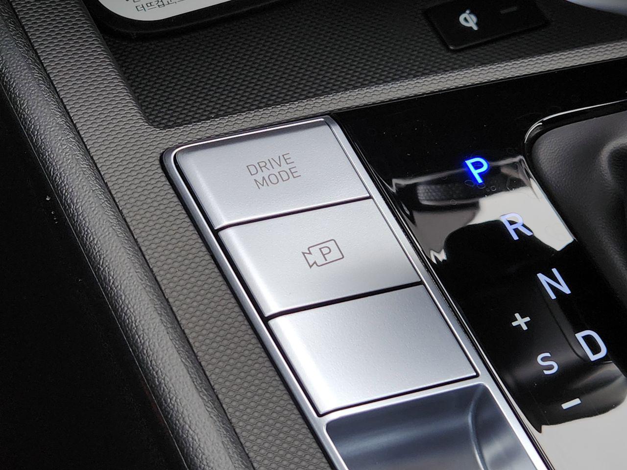 New 2026 Ecotronic Gray Hyundai Limited image 20