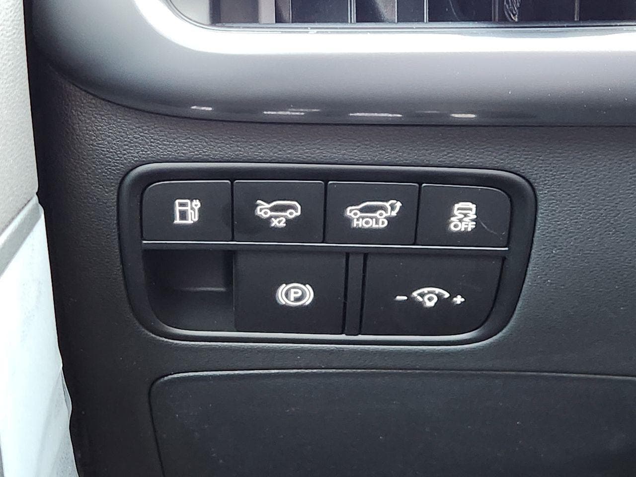 New 2026 SWP White Hyundai SEL image 21