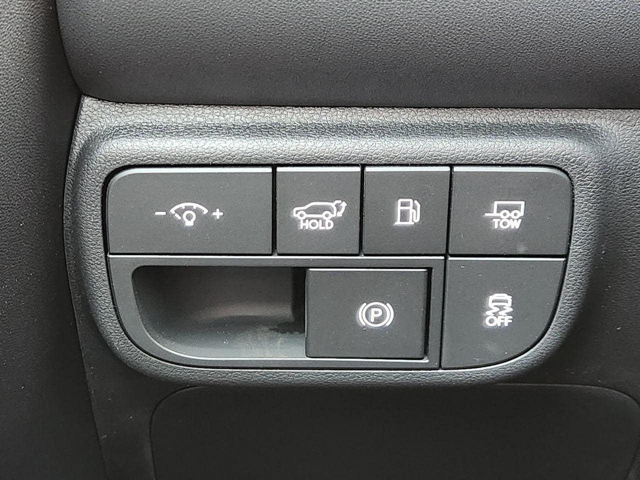 New 2026 Creamy White Pearl Hyundai Limited image 21