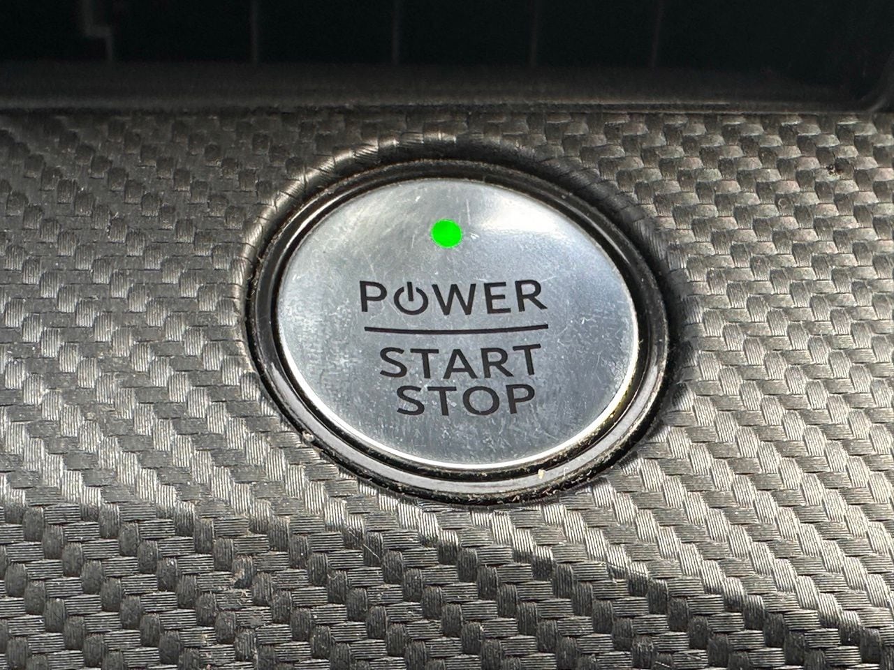 Used 2023 Rapid Red Tinted Ford Premium image 33