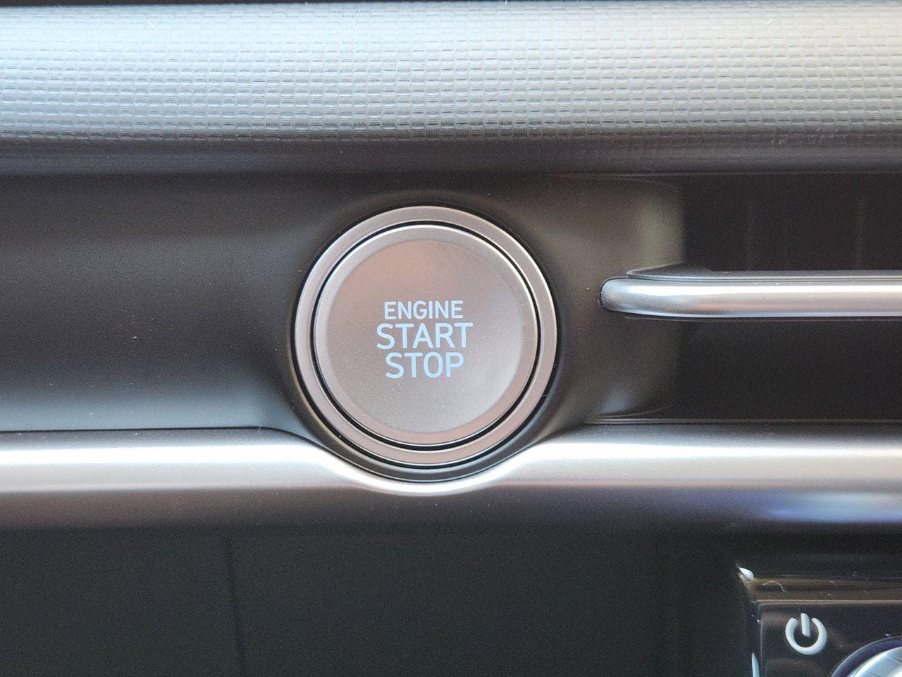 New 2026 W6H White Hyundai SEL FWD image 18