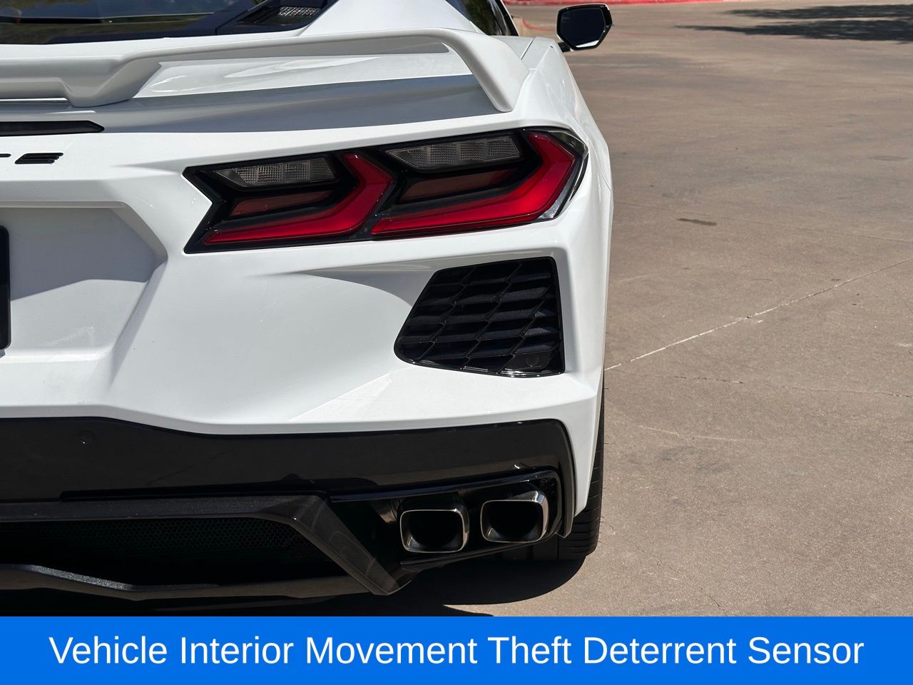 Used 2020 Arctic White Chevrolet Stingray 3LT image 13