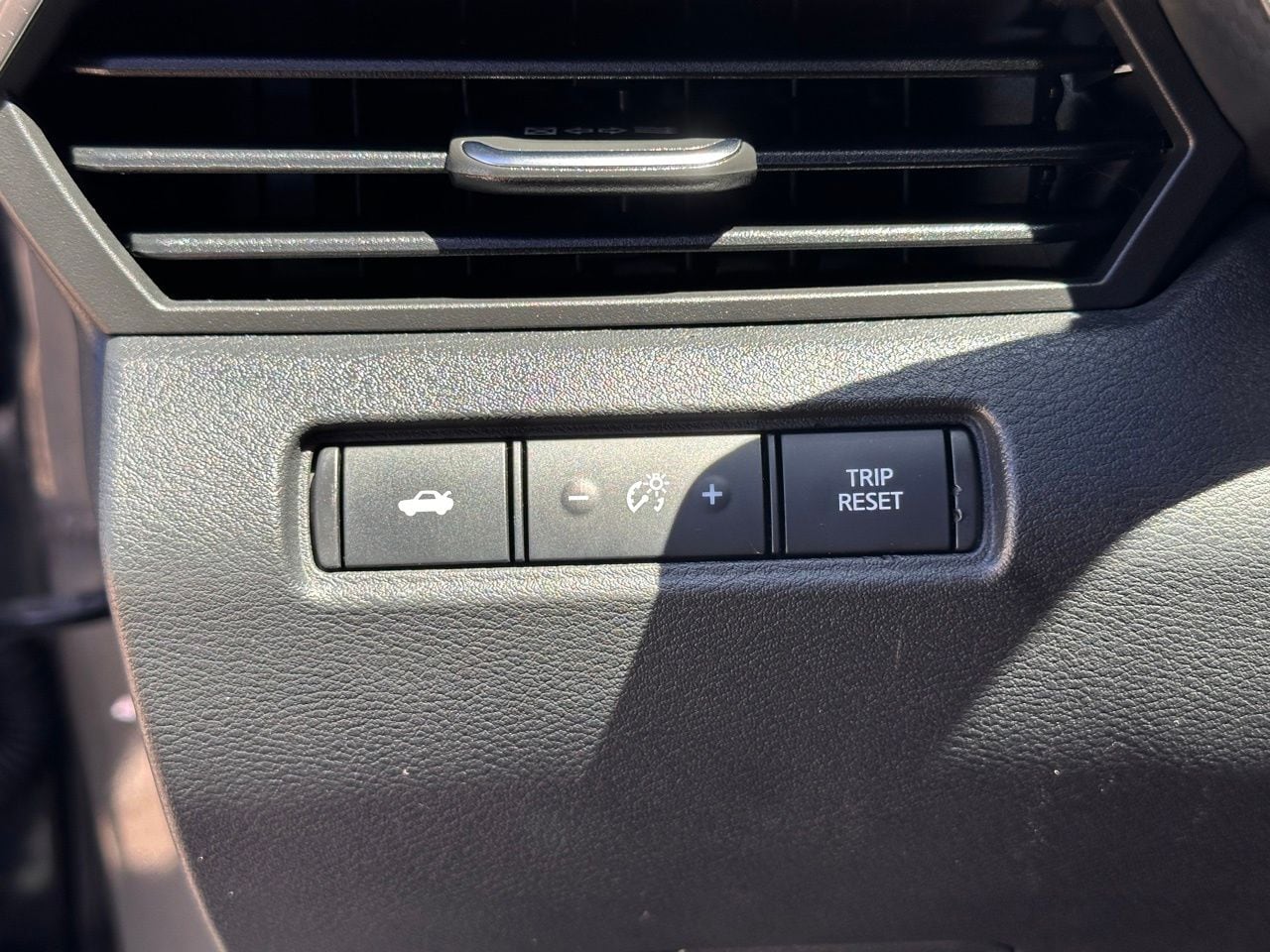 Used 2021 Gun Metallic Nissan 2.5 SV image 20