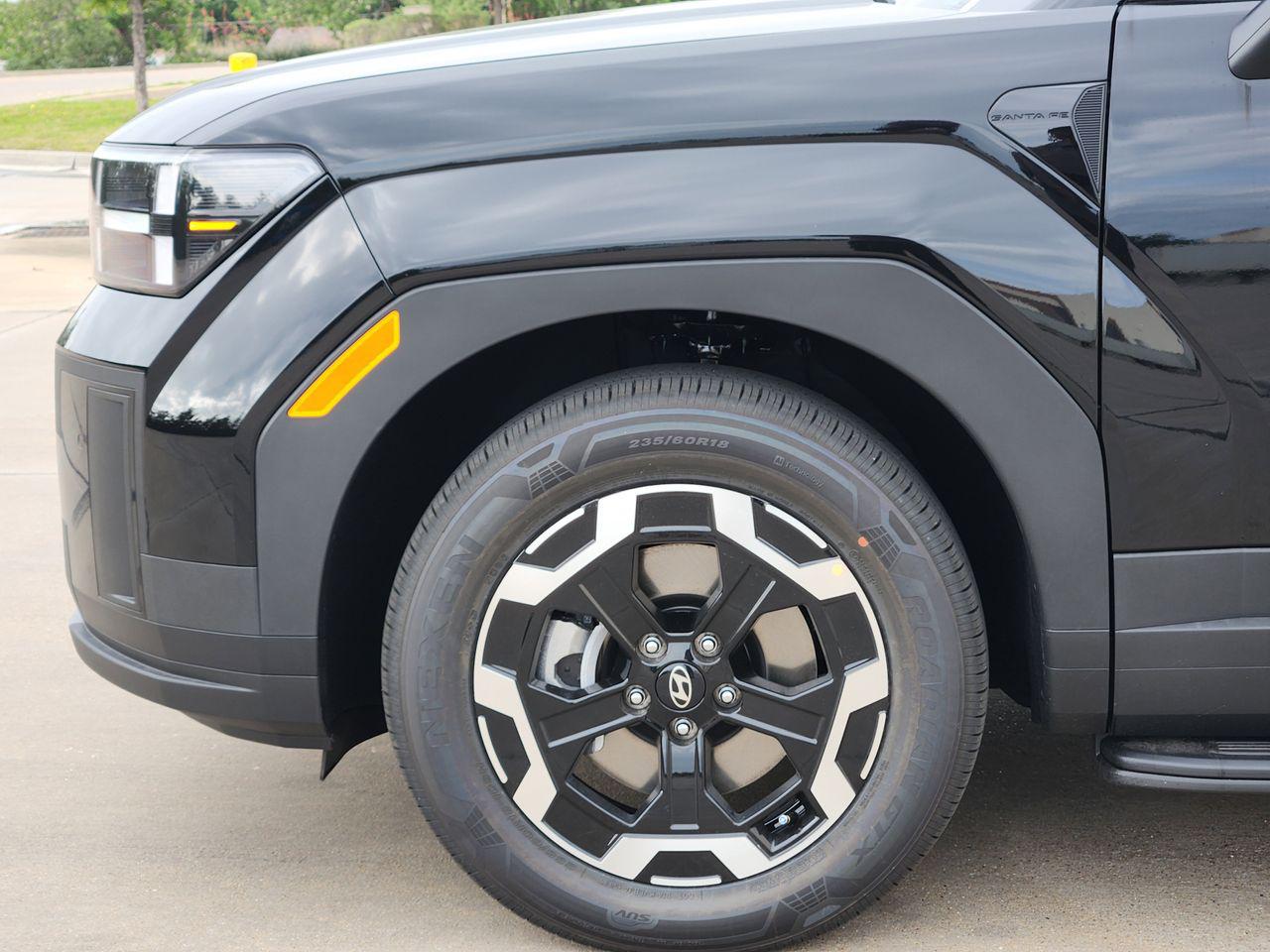 New 2026 Phantom Black Hyundai SEL FWD image 5