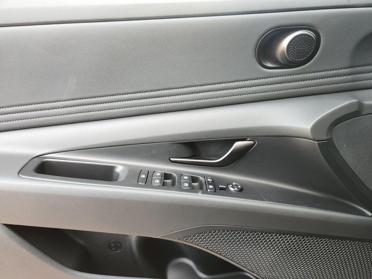 New 2026 A5G Gray Hyundai SEL Sport Premium image 22