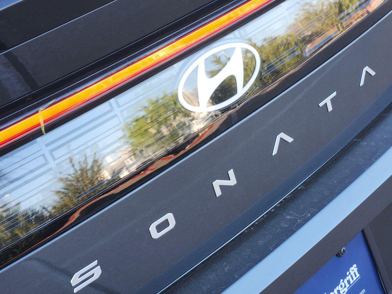 New 2026 Portofino Gray Hyundai SEL Sport image 8