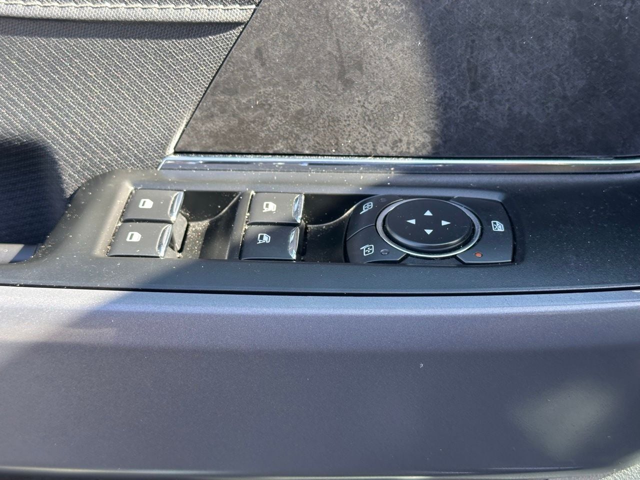 Used 2025 Harbor Gray Metallic Ford XLT image 26