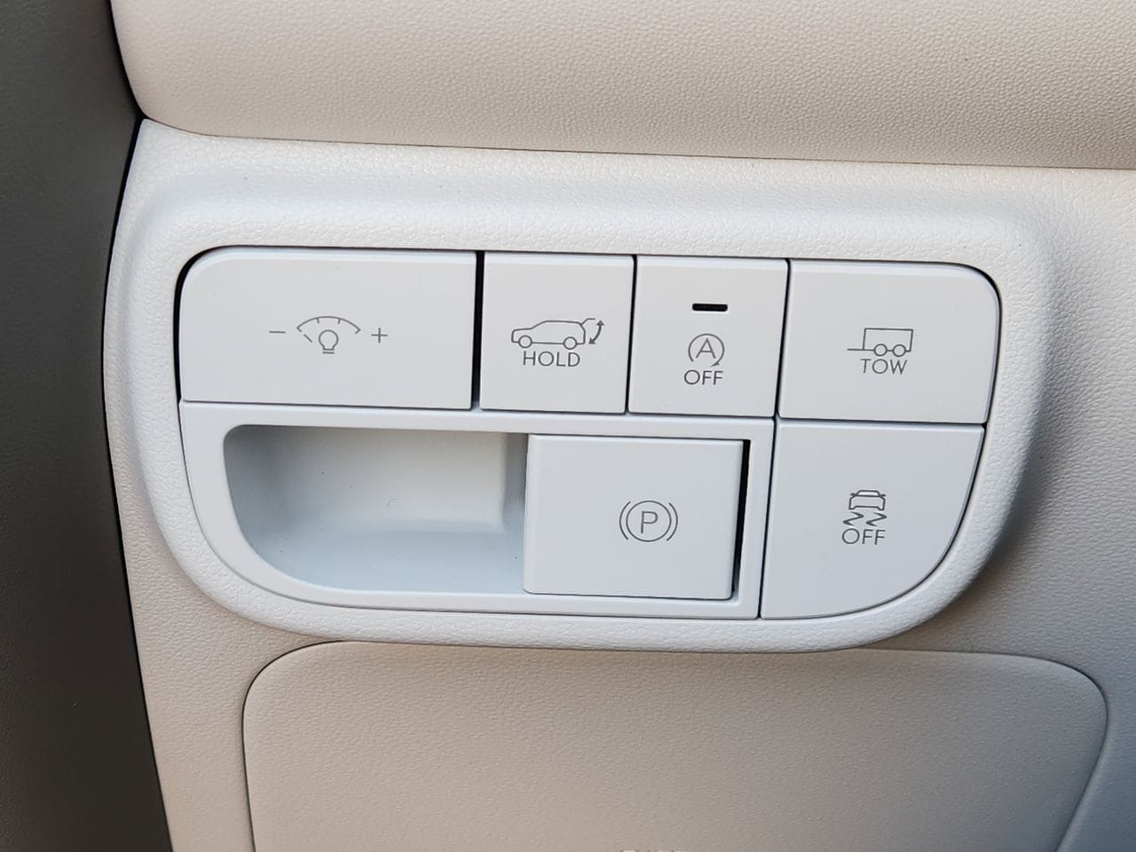 New 2026 WC9 White Hyundai SEL FWD image 20