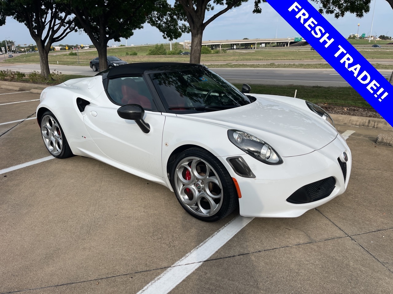 Used 2018 Alfa Romeo 4C Base with VIN ZARBAAB42JM282492 for sale in Arlington, TX