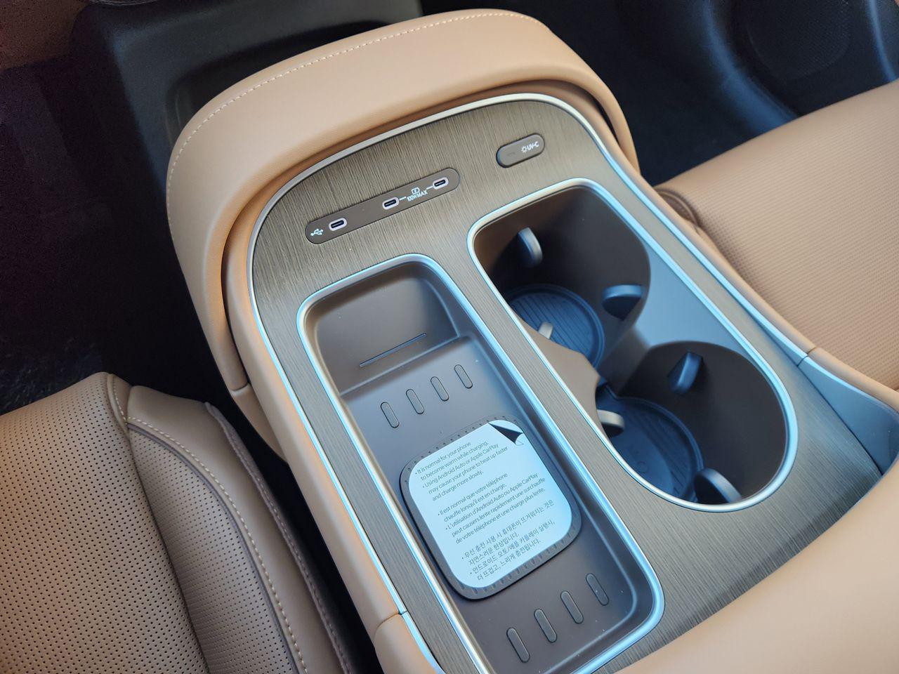 New 2026 WC9 White Hyundai Calligraphy FWD image 18