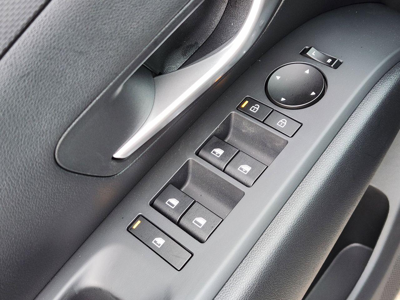 New 2026 Creamy White Pearl Hyundai SEL AWD image 23