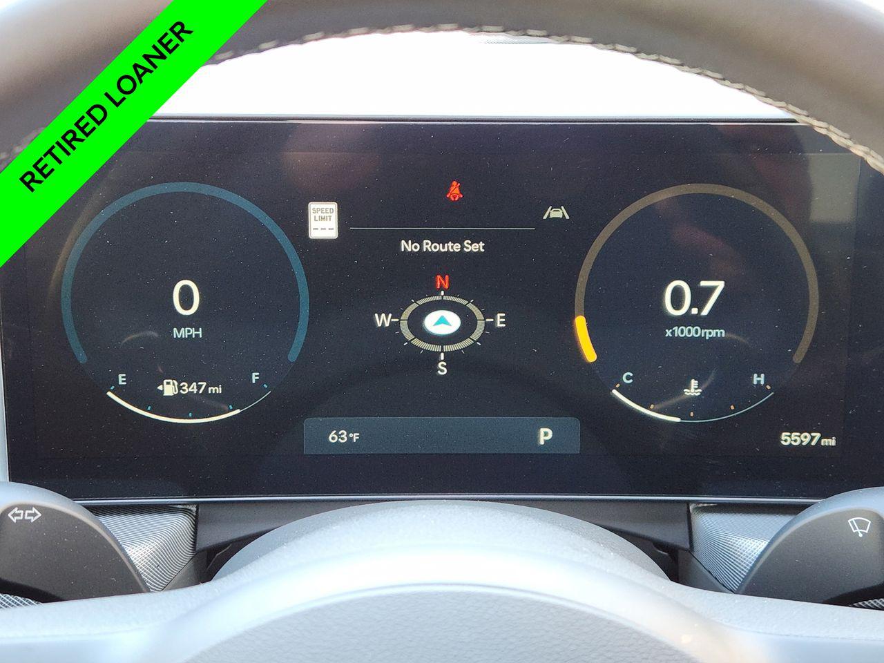 New 2025 W6H White Hyundai SEL Convenience image 13