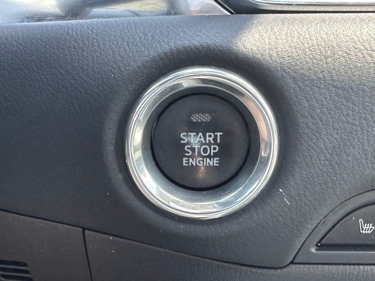 Used 2018 Jet Black Mica Mazda Grand Touring image 30