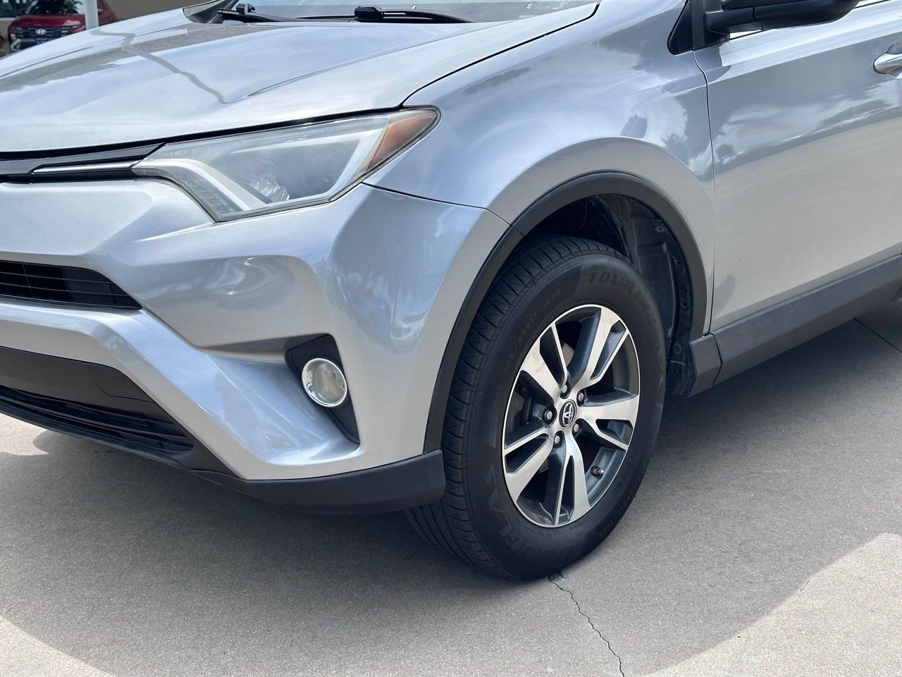 View vehicle photo 7