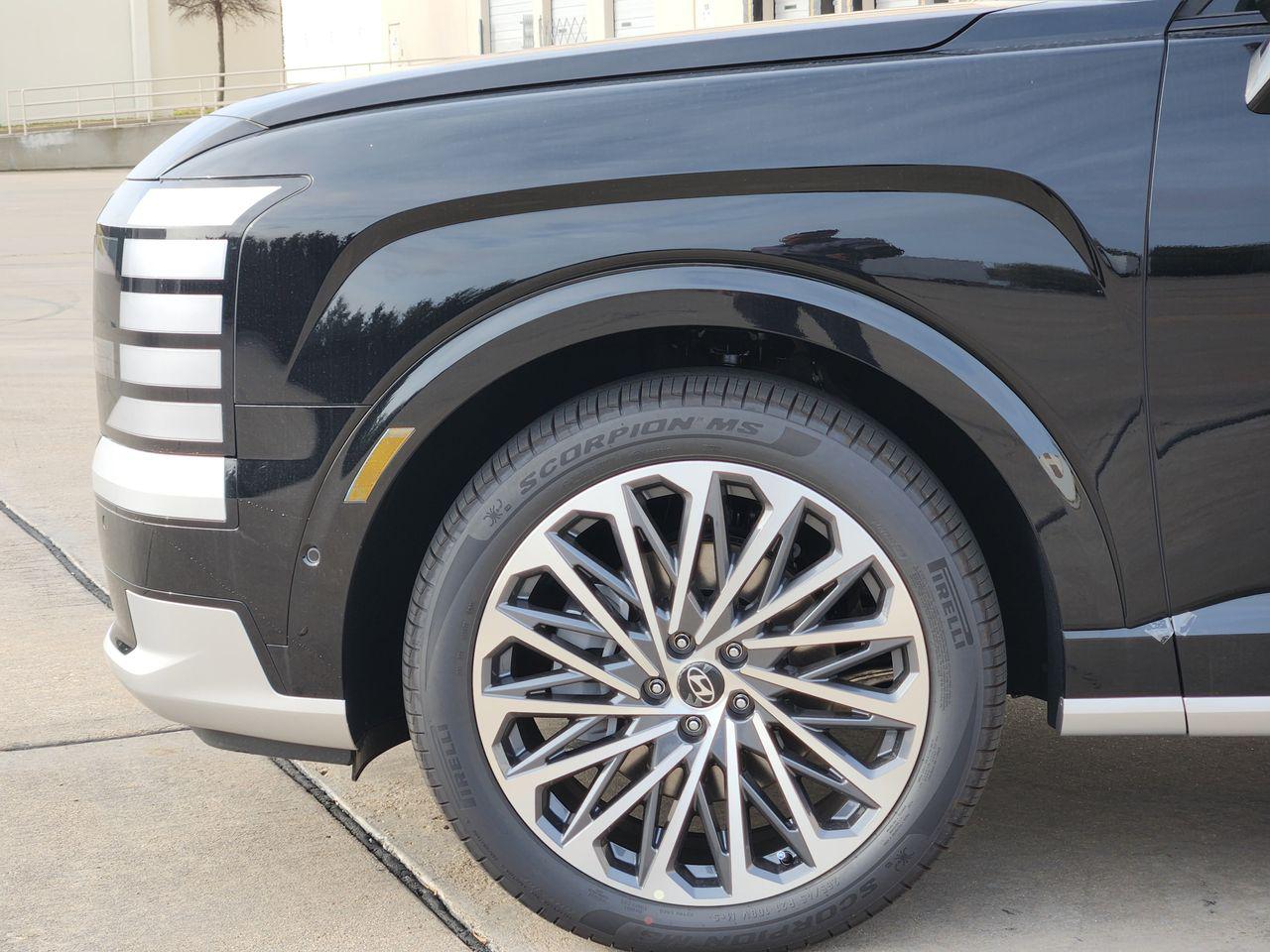 New 2026 Abyss Black Pearl Hyundai Calligraphy FWD image 5