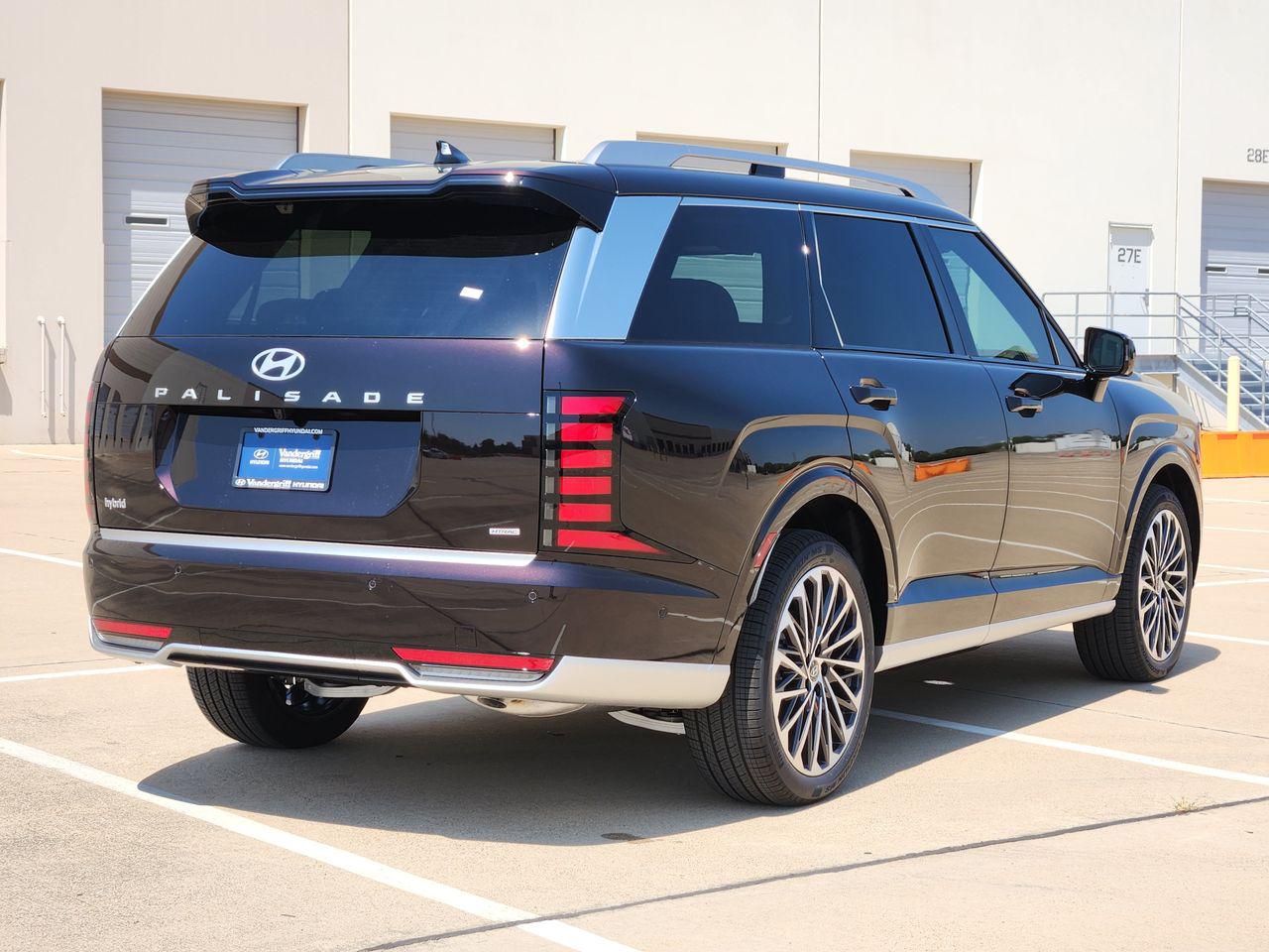 New 2027 Galaxy Maroon Pearl Hyundai Calligraphy image 4