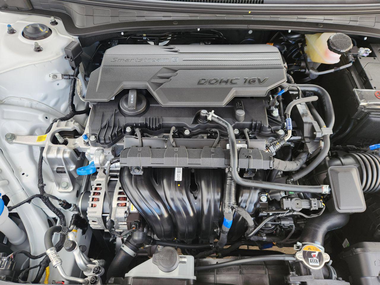 New 2026 W6H White Hyundai Limited image 32