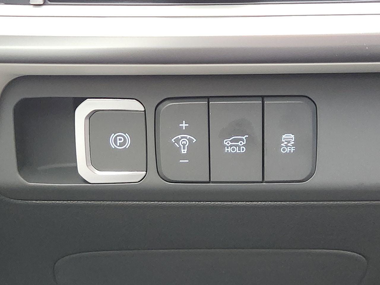 New 2026 Phantom Black Hyundai SEL AWD image 21