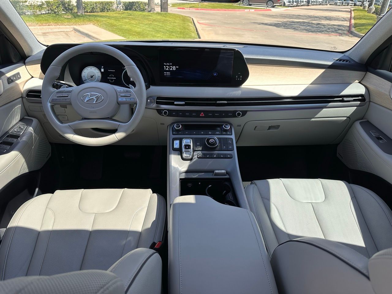 Used 2025 Steel Graphite Hyundai Limited image 21