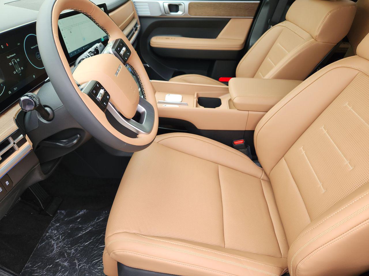 New 2026 W6H White Hyundai Calligraphy AWD image 10