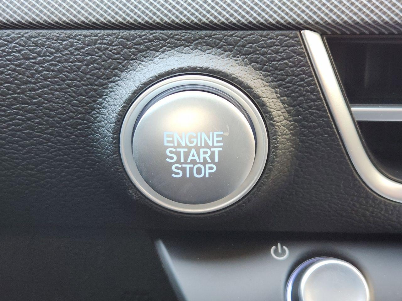 New 2026 Aero Silver Hyundai SEL Sport image 16