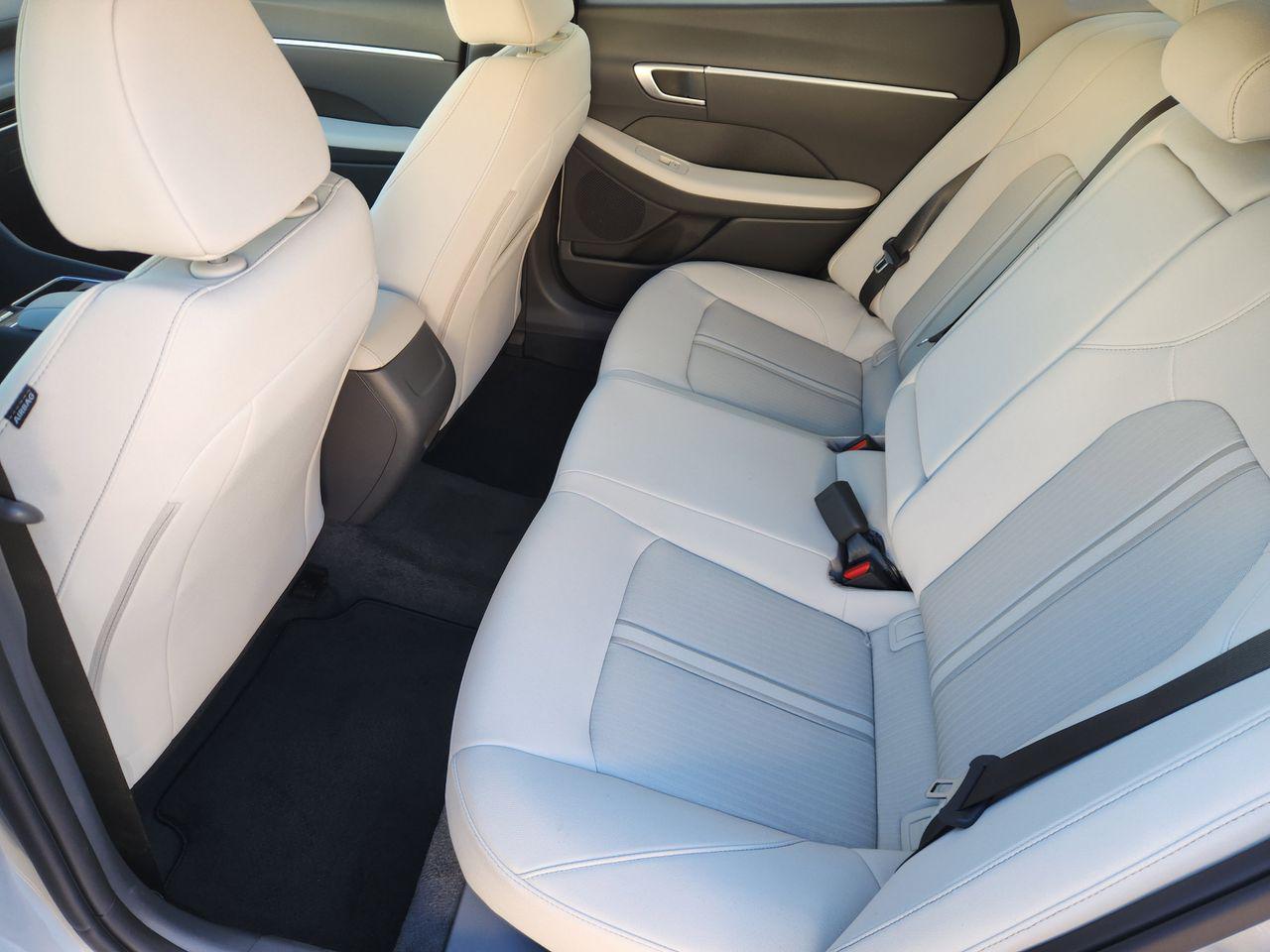 New 2026 Aero Silver Hyundai SEL Sport image 29