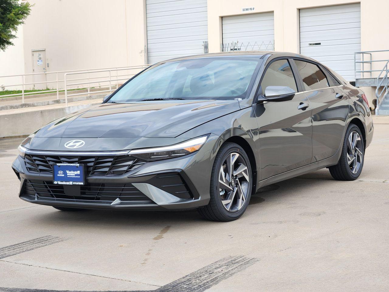 New 2026 Amazon Gray Hyundai Limited image 2