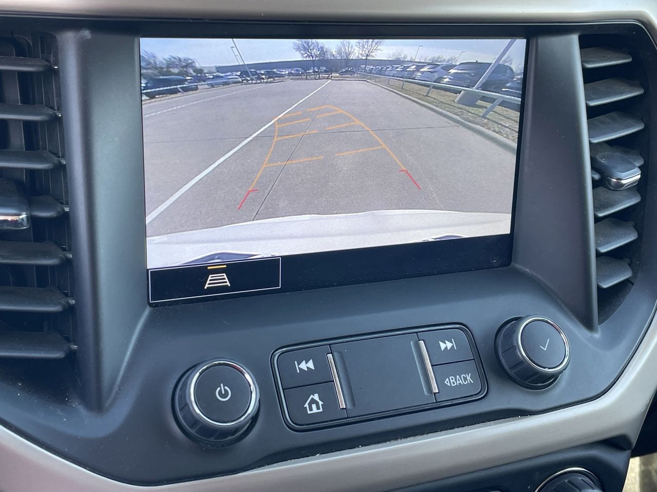 Used 2023 Summit White GMC Denali image 17