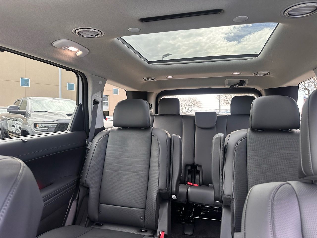 Certified Used 2026 Creamy White Pearl Hyundai Limited image 25