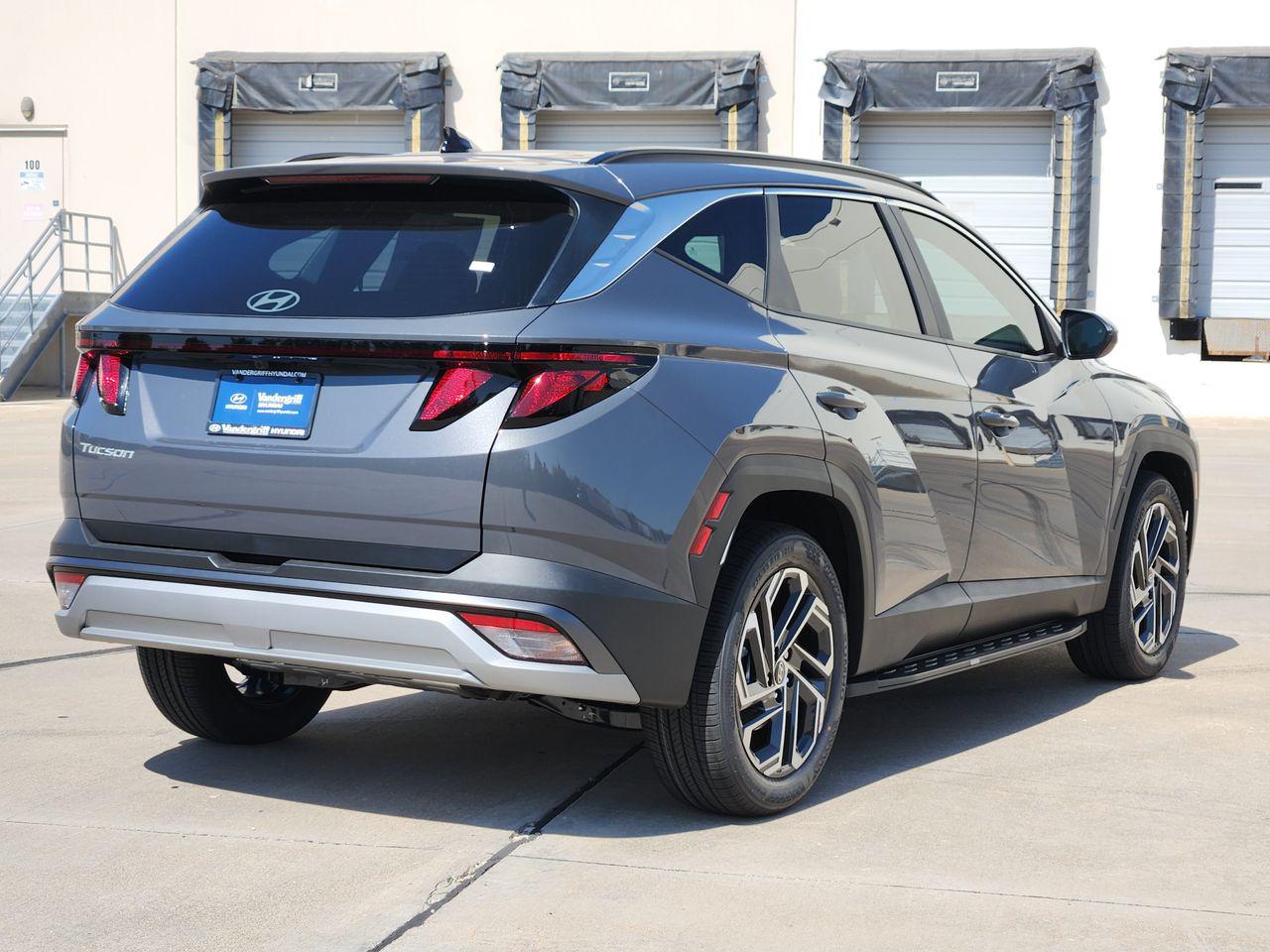 New 2026 Ecotronic Gray Hyundai SEL Plus FWD image 4