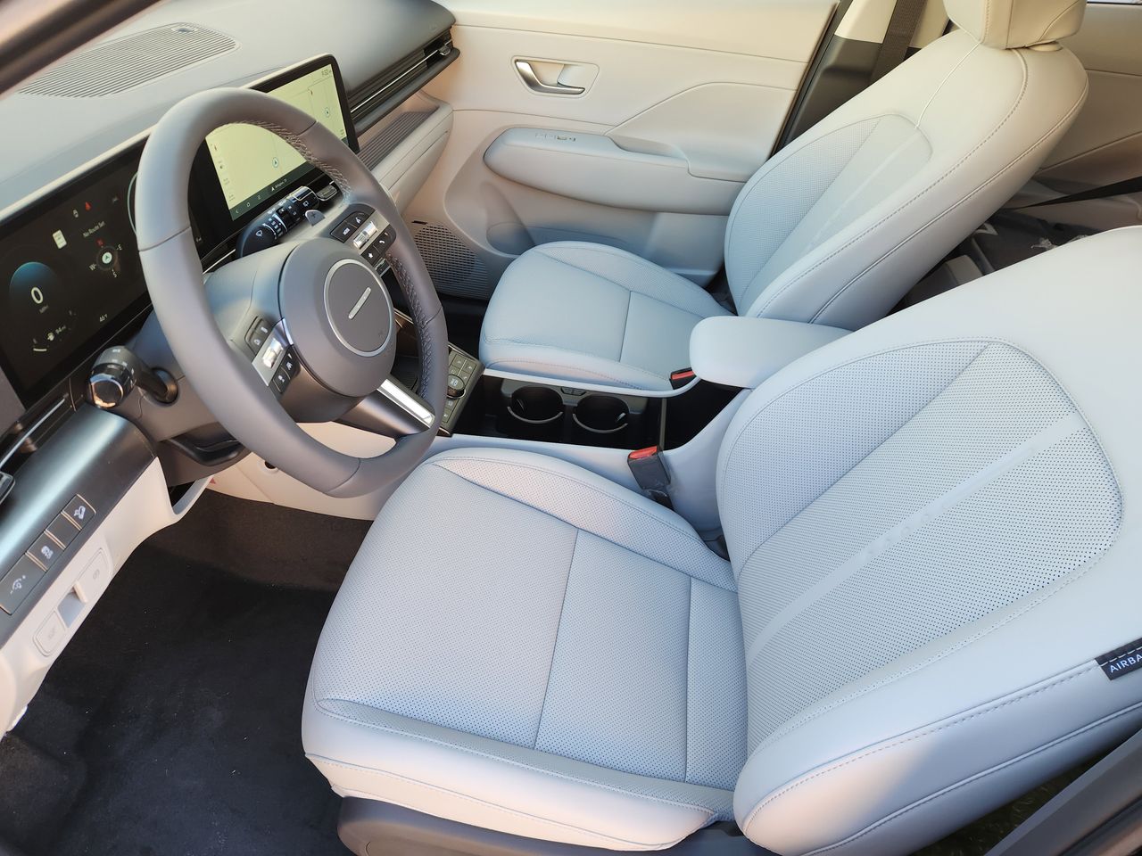 New 2026 A2B Black Hyundai Limited FWD image 9