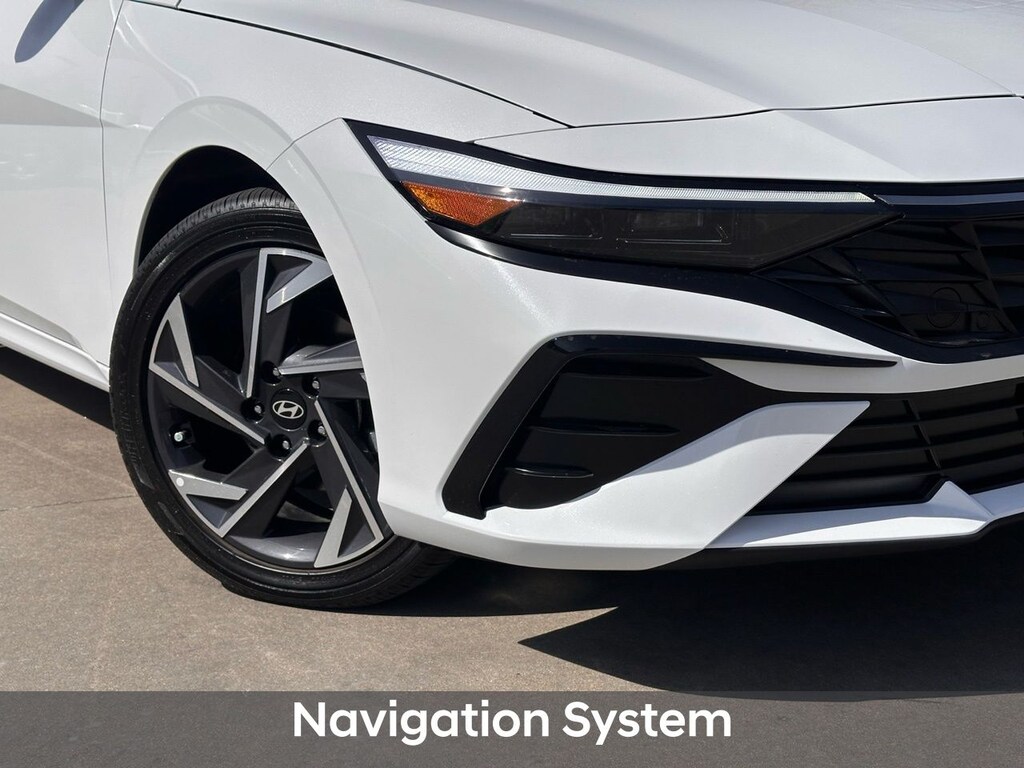 Certified 2025 Hyundai Elantra Hybrid Limited Sedan