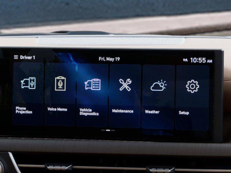 New 2026 W6H White Hyundai Limited image 13