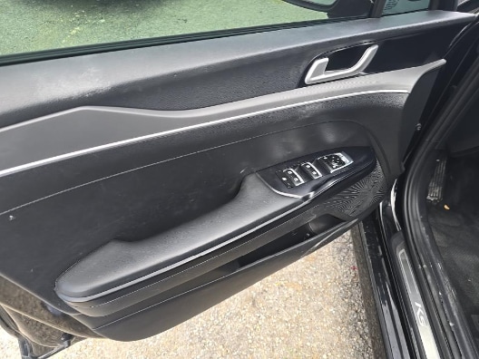 Used 2021 Ebony Black Kia GT-Line image 12