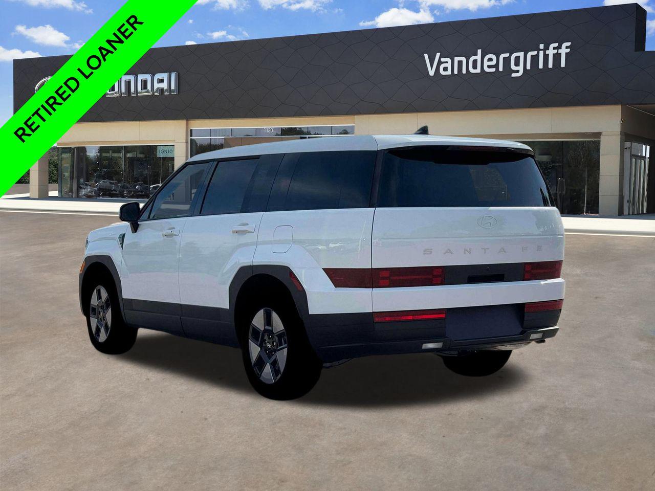 New 2026 W6H White Hyundai SE image 5