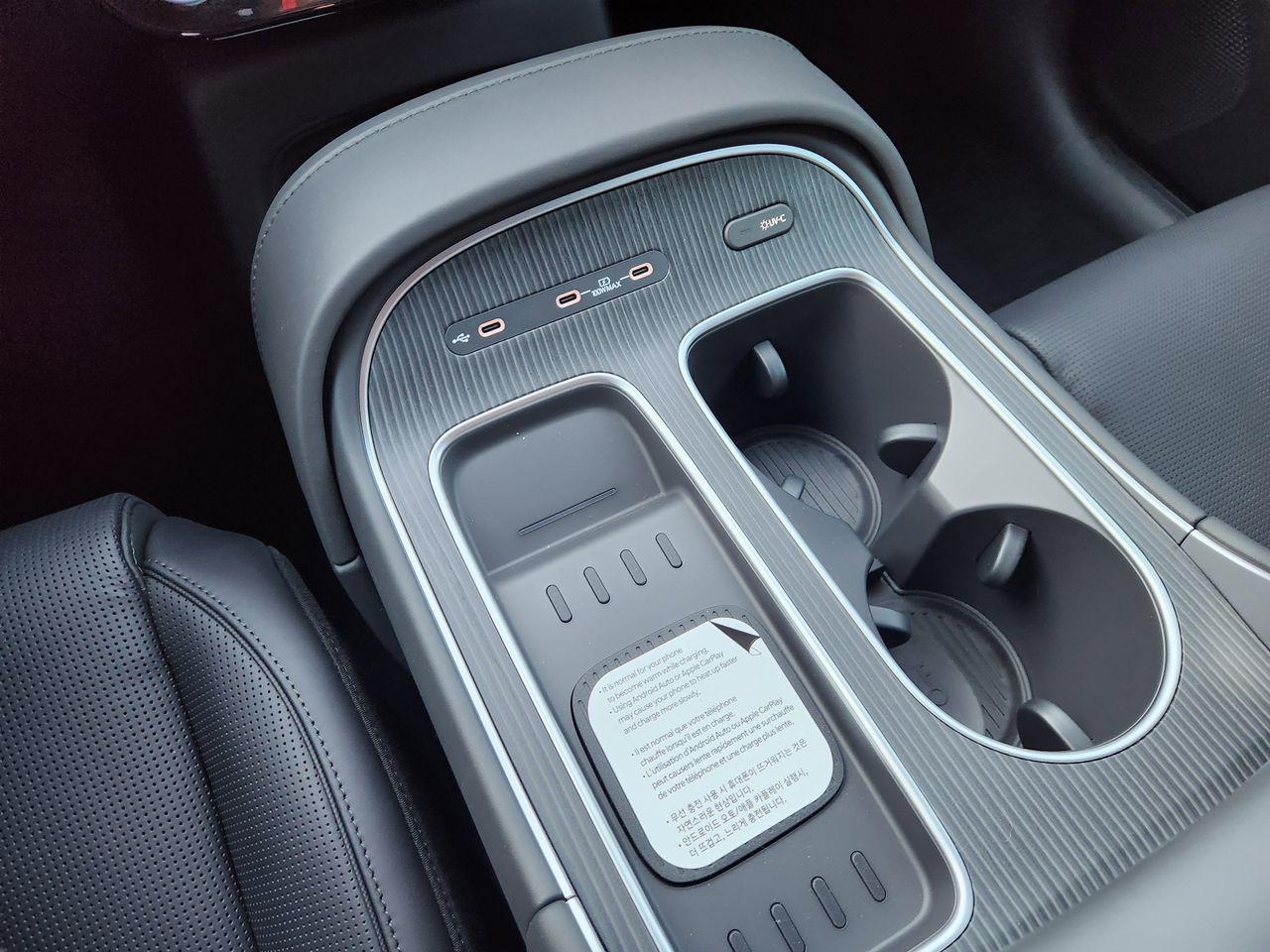 New 2026 Abyss Black Pearl Hyundai Calligraphy image 18