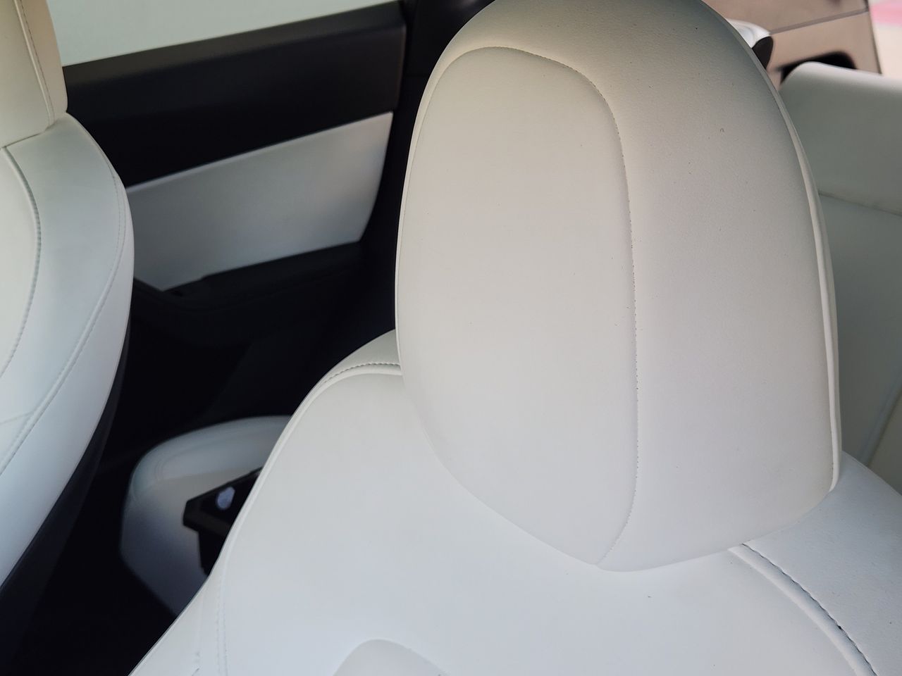 Used 2020 Midnight Silver Tesla Long Range image 12