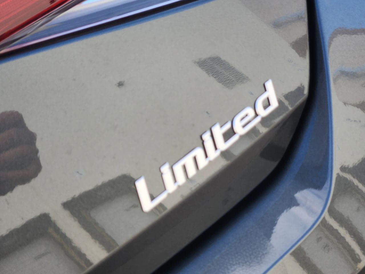 New 2026 Amazon Gray Hyundai Limited image 9