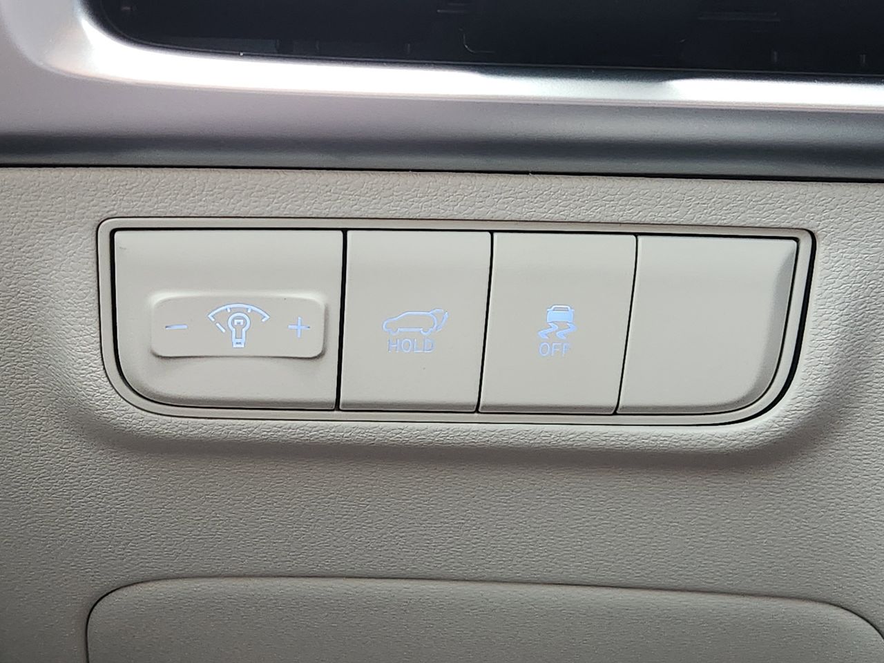 New 2026 S3B Black Hyundai SEL FWD image 20