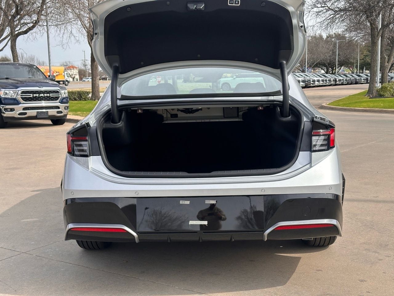 Certified Used 2026 Aero Silver Hyundai Limited image 22