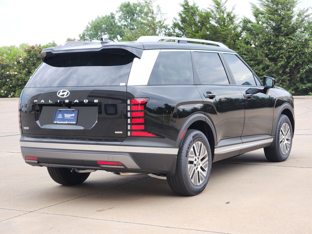 New 2026 Abyss Black Pearl Hyundai SEL Premium 7P image 4