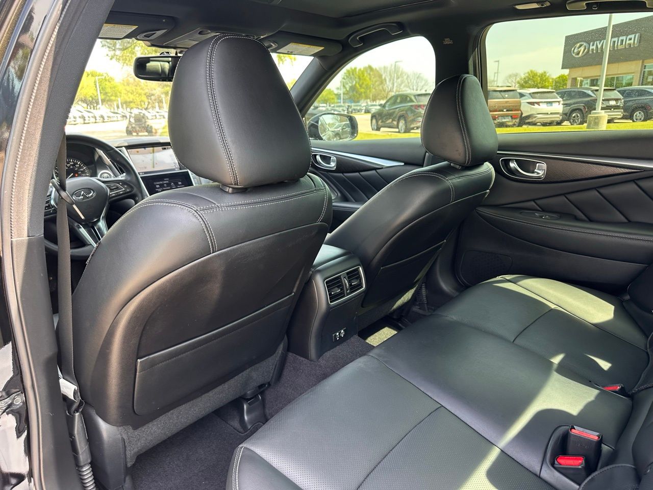 Used 2023 Black Obsidian INFINITI Sensory image 14