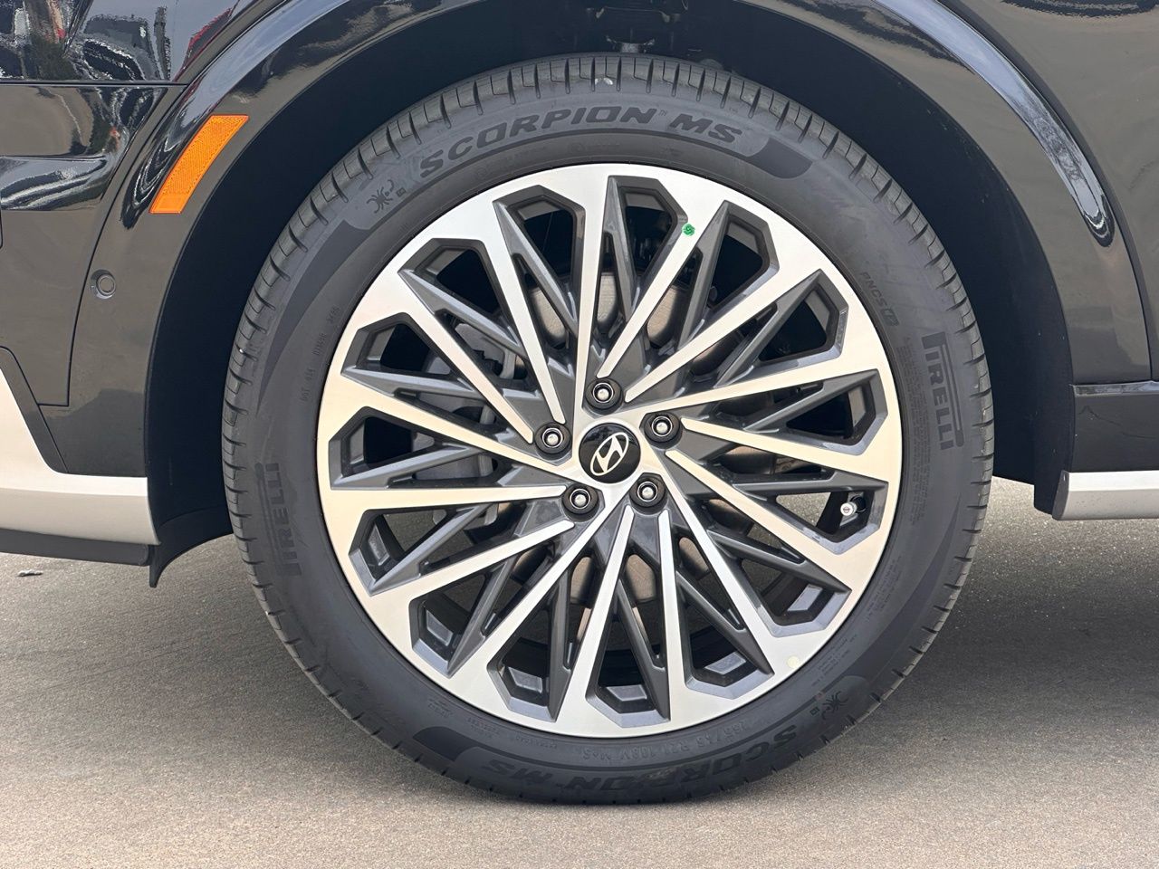 Certified Used 2026 Abyss Black Pearl Hyundai Calligraphy image 7